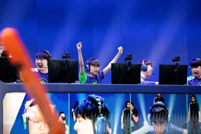 6686- 莱比锡红牛电子竞技战队成立，传统体育与电竞深度融合